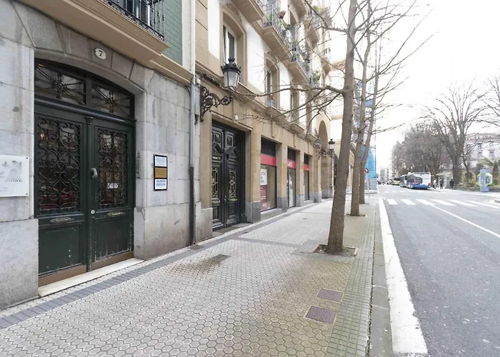 The Collection - Legazpi 아파트 *